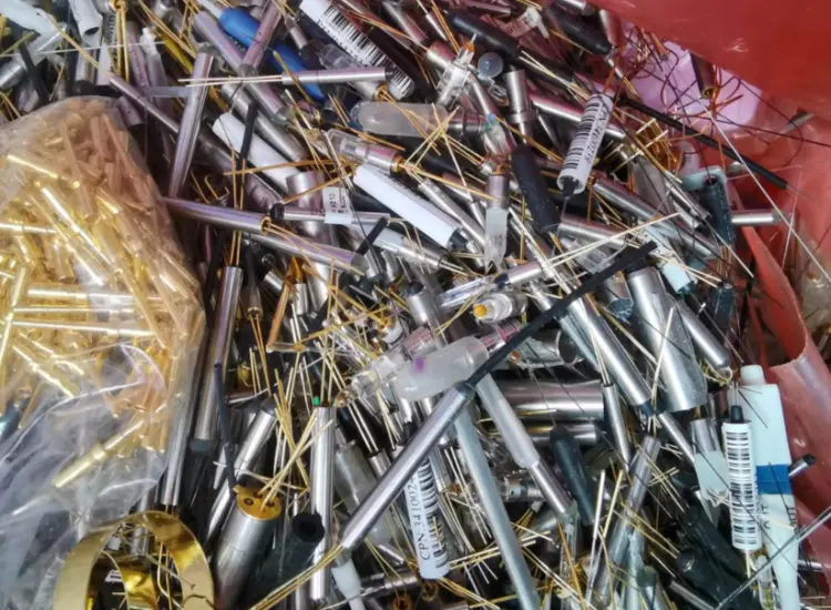 Cascading Separation and Recovery Test of Polymetallic Waste